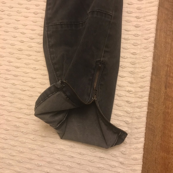 Pants - Picture 2 of 5